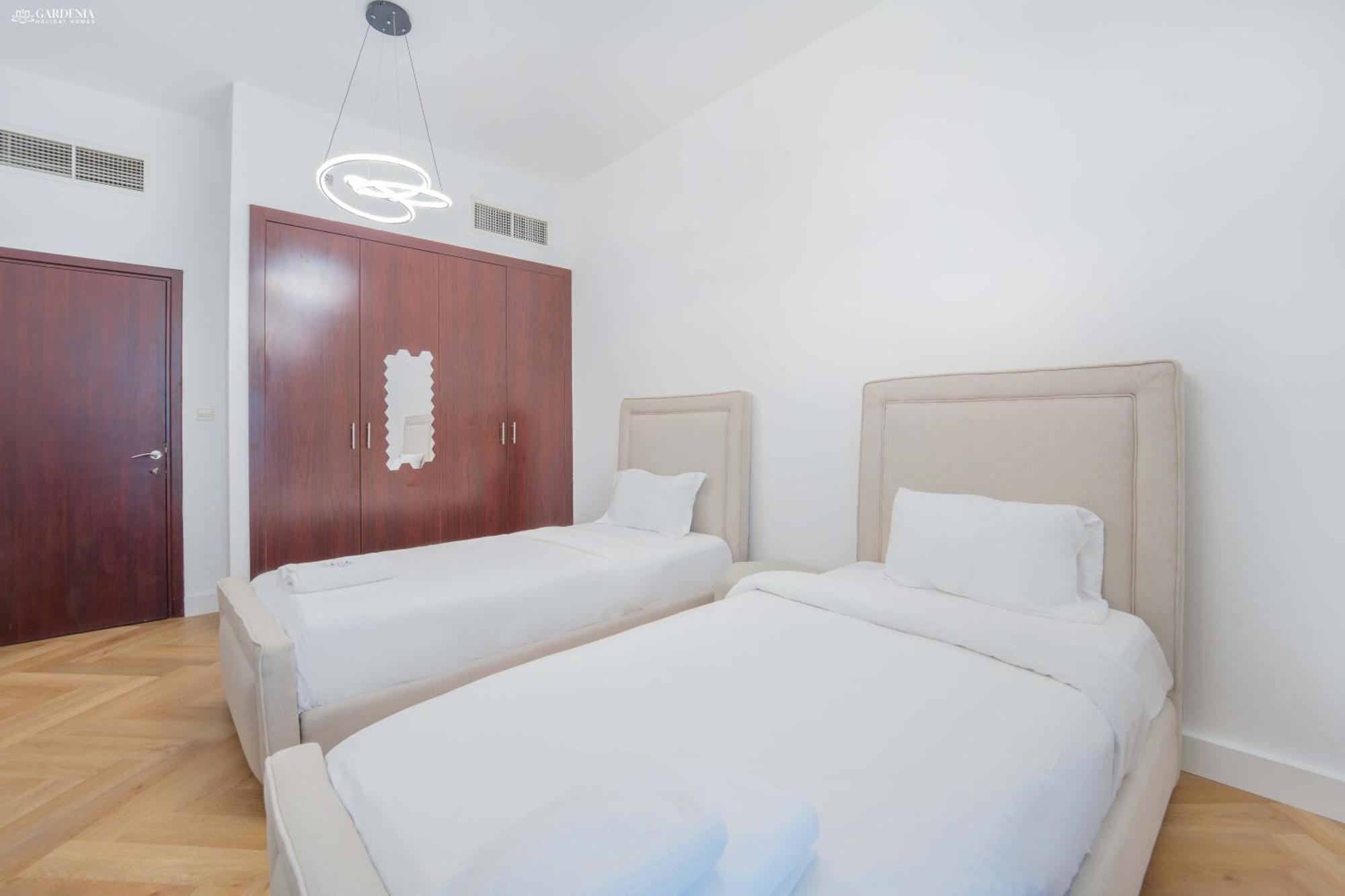 Jbr Amwaj 4 , Upgraded Sea And Ain Dubai Views, 2M Walk To Beach By Gardenia Suitse Екстериор снимка