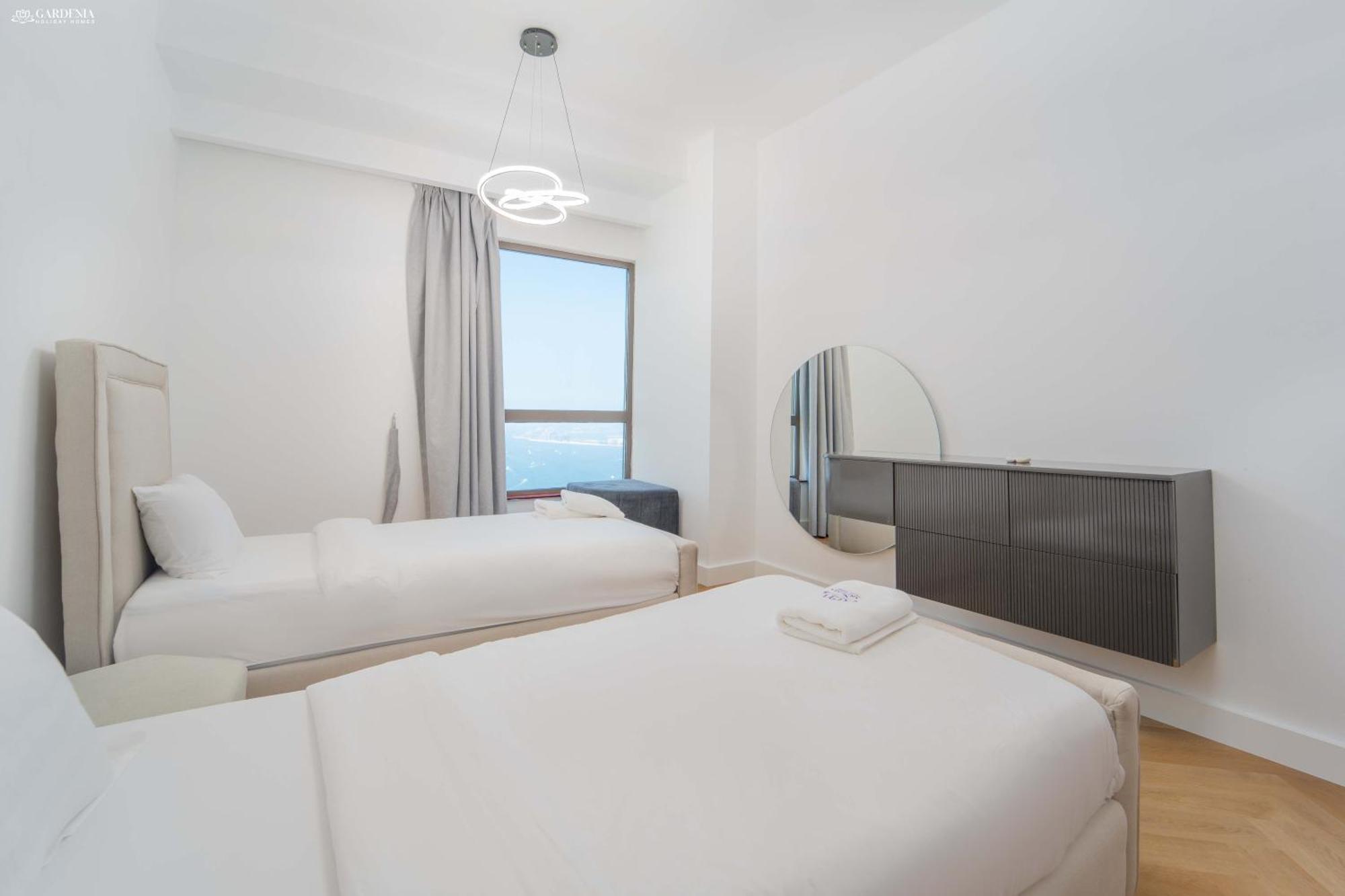 Jbr Amwaj 4 , Upgraded Sea And Ain Dubai Views, 2M Walk To Beach By Gardenia Suitse Екстериор снимка